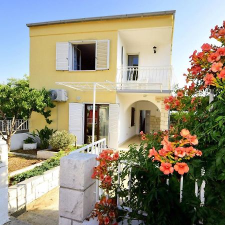 Holiday Home Lolita By Interhome Рачище Екстер'єр фото